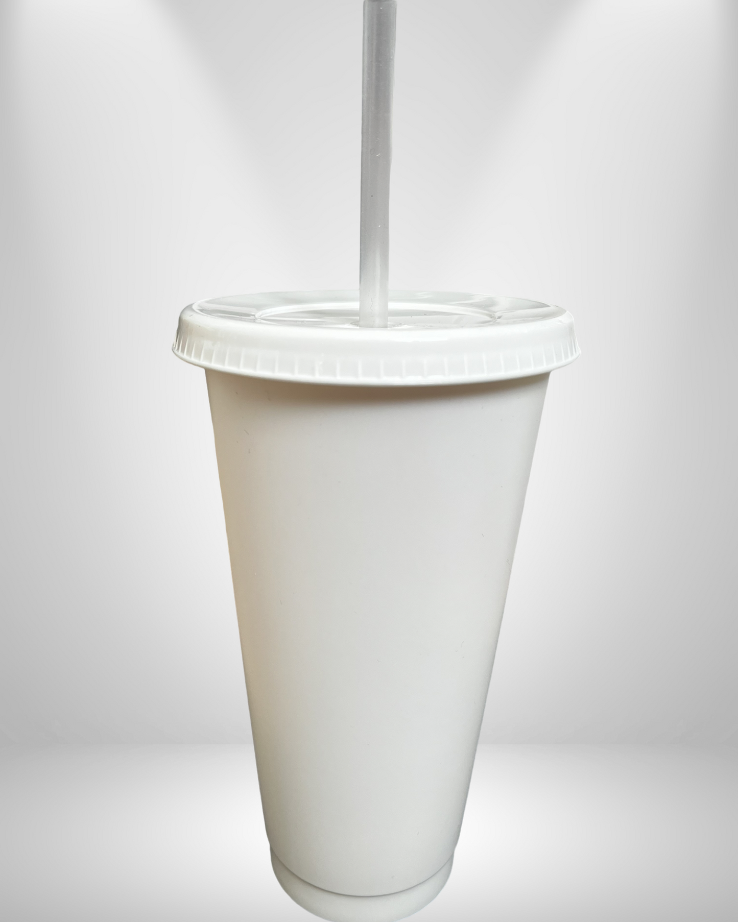 Personalised 20oz cup with lid and straw